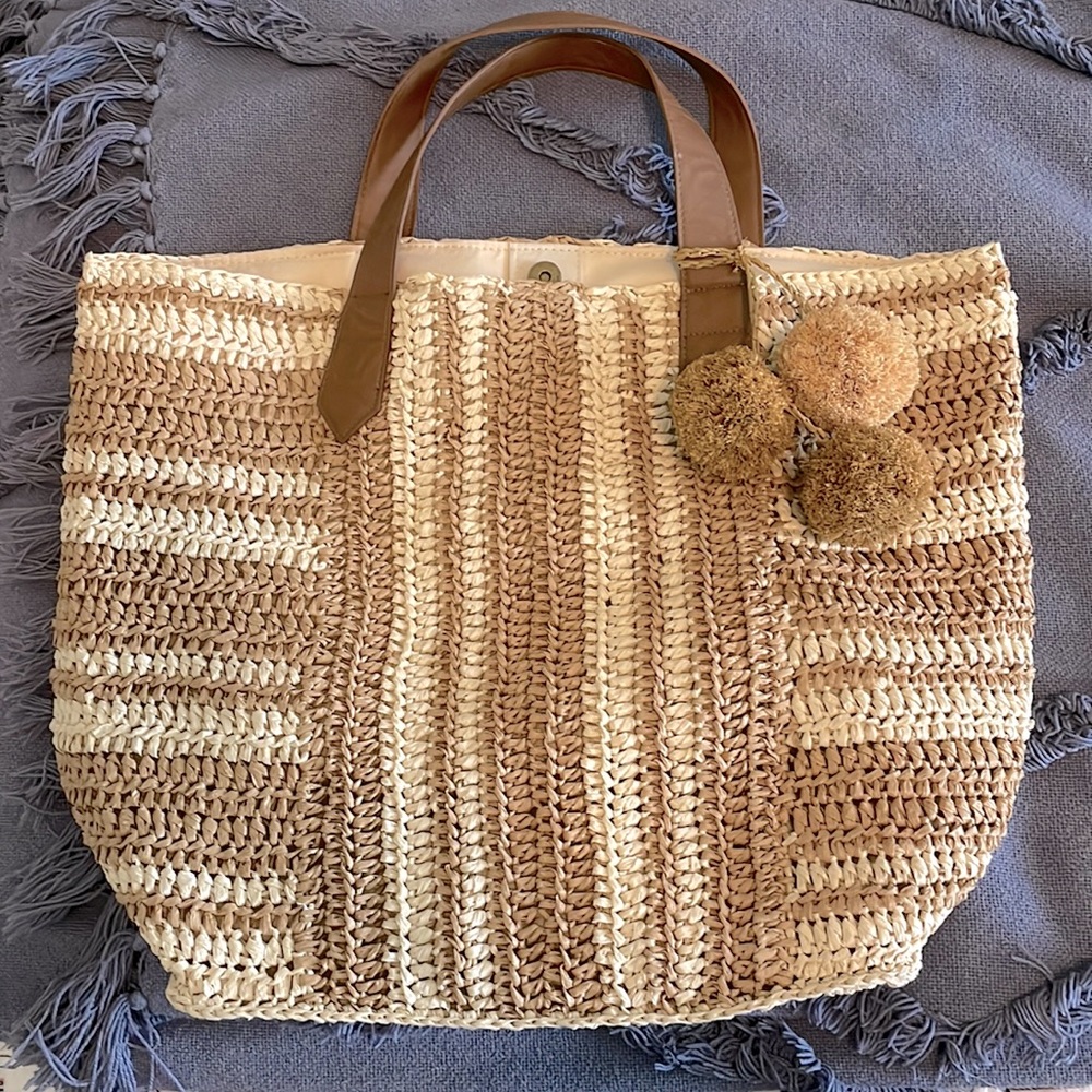 Woven tote